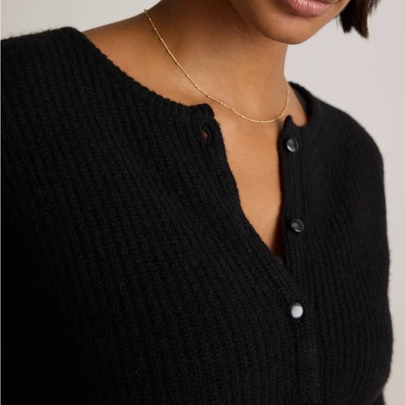 Quince 100% Yak Soft Ribbed Crew Cardigan Black Size M - Picture 2 of 6